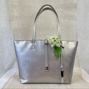 VINCE CAMUTO “Leila” Small Silver Leather Tote.